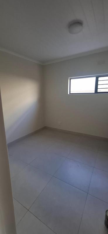 To Let 2 Bedroom Property for Rent in Richmond Estate Western Cape